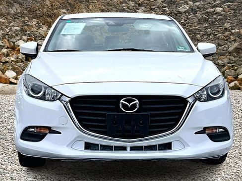 Used 2018 MAZDA MAZDA3 Touring image 3