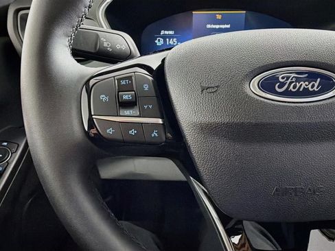 Used 2024 Ford Escape Platinum w/ Premium Technology Package AWD/4WD image 46