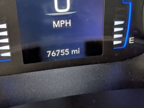 Used 2020 Chrysler Pacifica Touring-L AWD/4WD image 19