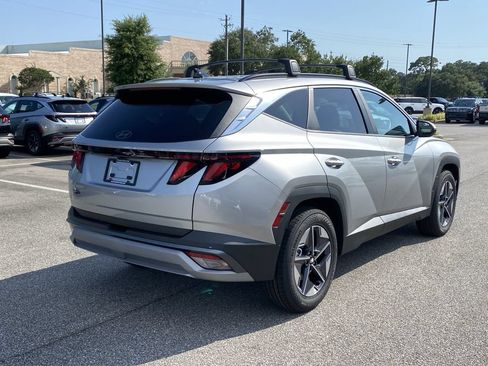 New 2026 Hyundai Tucson SEL FWD image 8