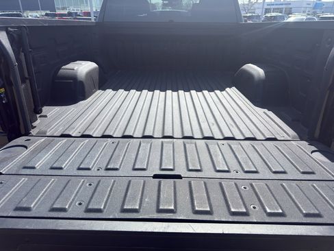 Used 2021 GMC Sierra 1500 Elevation AWD/4WD image 9