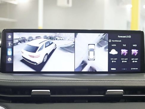 Used 2022 Genesis GV70 3.5T Sport w/ Sport Advanced Package AWD/4WD image 20