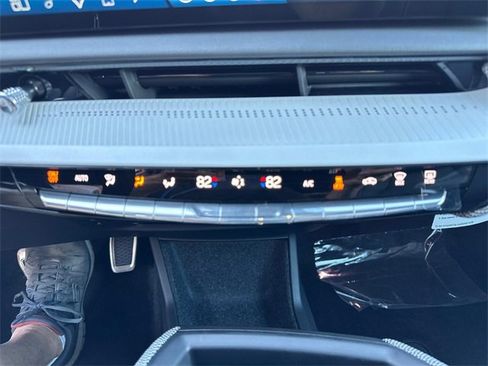New 2025 Cadillac Optiq Sport 2 w/ LPO, ONYX Package image 21