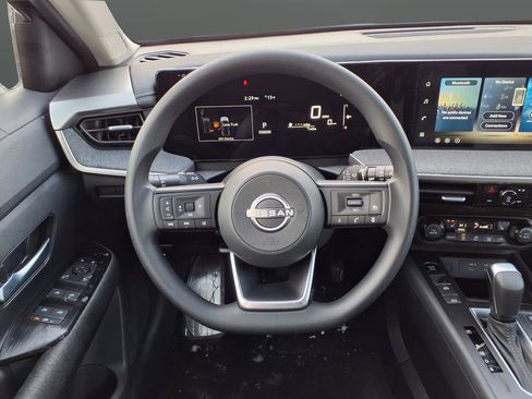 New 2026 Nissan Kicks SR w/ SR Premium Package image 19