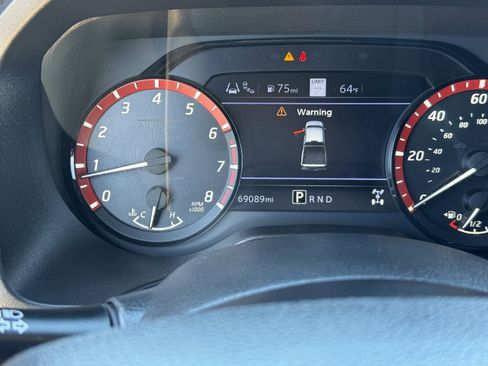 Used 2021 Nissan Titan PRO-4X w/ Pro-4x Convenience Package image 35