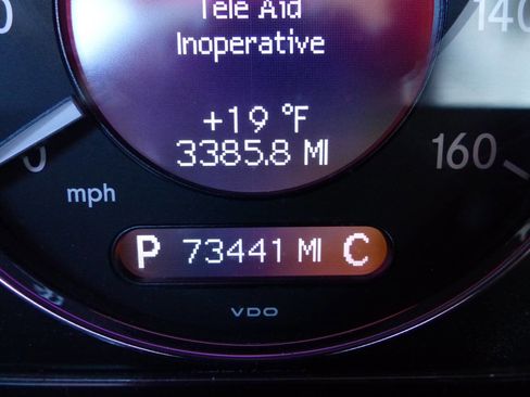 Used 2009 Mercedes-Benz CLK 350 Coupe image 29