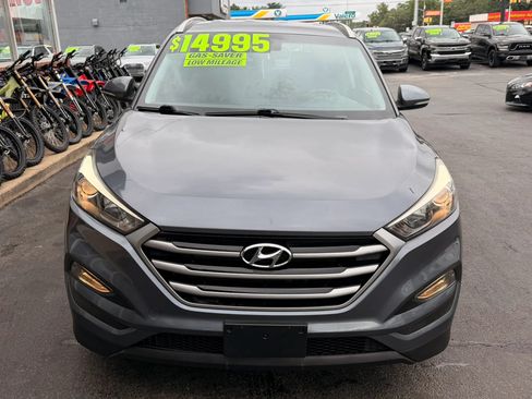Used 2018 Hyundai Tucson SEL Plus AWD/4WD image 6
