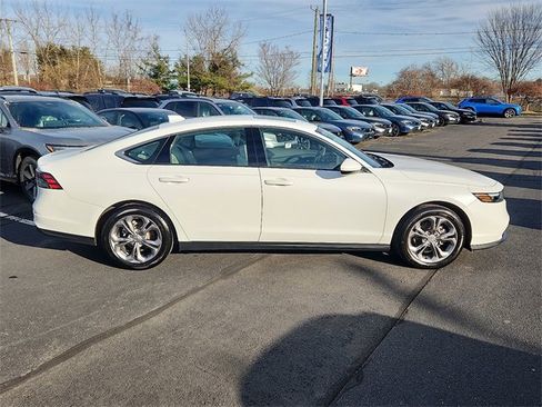 Used 2024 Honda Accord EX image 7