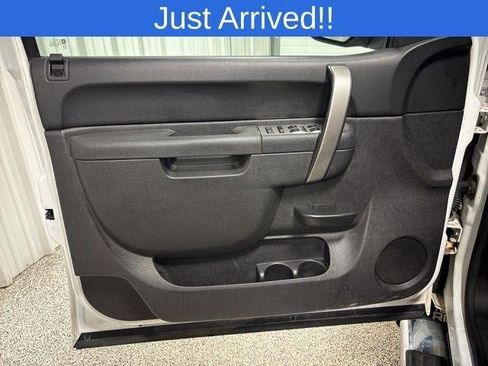 Used 2011 Chevrolet Silverado 1500 LT w/ All-Star Edition image 10