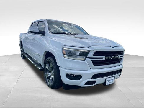 Used 2022 RAM 1500 Laramie w/ Sport Appearance Package AWD/4WD image 7