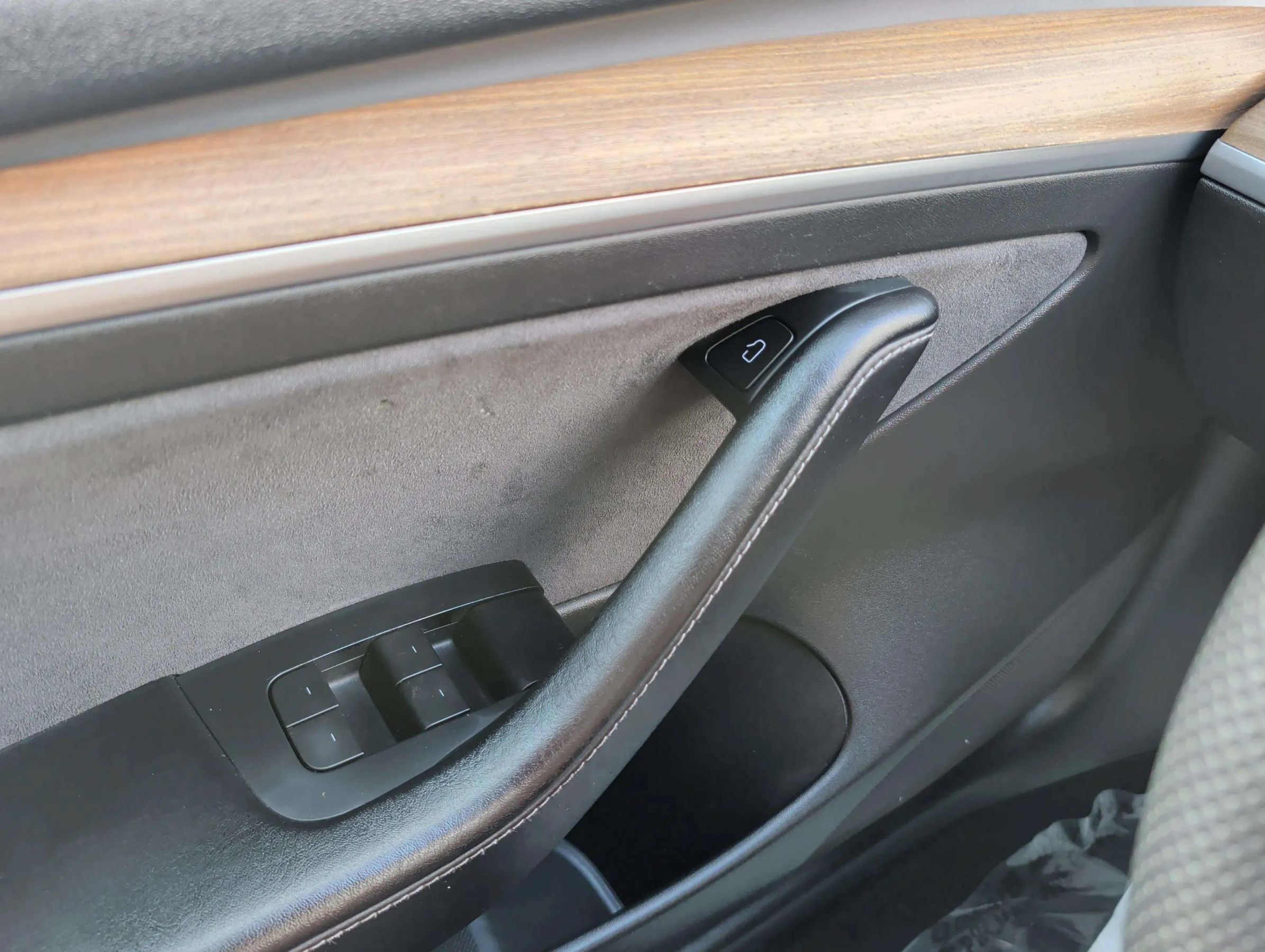 Used 2022 Tesla Model 3 Standard Range RWD image 25
