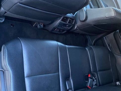 Used 2018 Honda Pilot Touring image 12