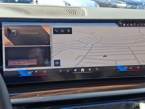 New 2026 BMW X7 xDrive40i w/ Climate Comfort Package image 15