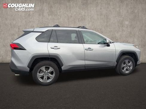 Used 2023 Toyota RAV4 XLE w/ Convenience Package image 8