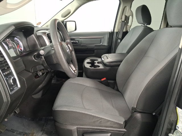 Used 2024 RAM 1500 Classic SLT AWD/4WD image 18