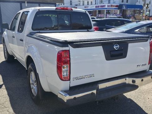 Used 2016 Nissan Frontier SV w/ SV Value Truck Package AWD/4WD image 29