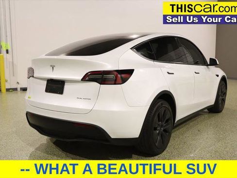 Used 2024 Tesla Model Y Long Range image 7