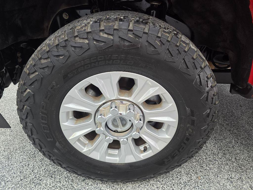 Used 2022 Ford F250 XLT w/ XLT Value Package AWD/4WD image 29