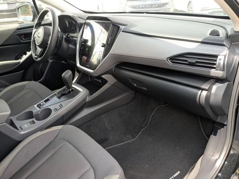 Used 2025 Subaru Crosstrek 2.5i Premium AWD/4WD image 27