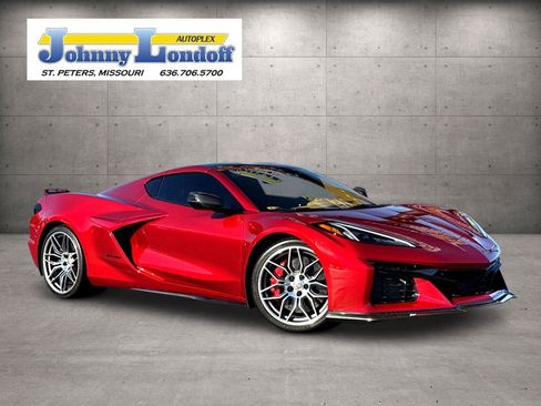 Used 2023 Chevrolet Corvette Z06 w/ Engine Appearance Package image 1