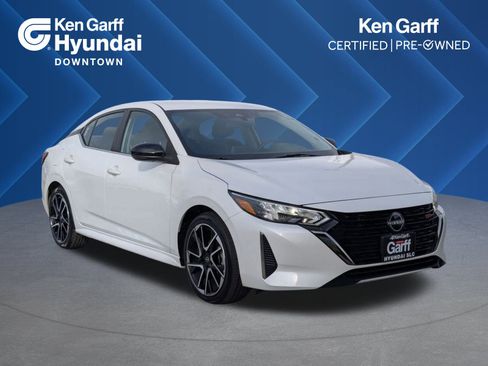 Used 2024 Nissan Sentra SR image 1