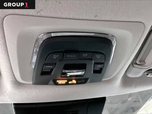 Used 2023 Toyota Corolla Cross LE w/ Moonroof Package AWD/4WD image 35