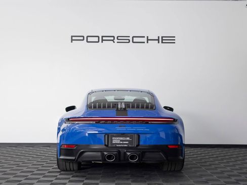 Certified 2025 Porsche 911 Carrera GTS RWD image 6