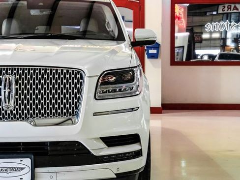 Used 2021 Lincoln Navigator L Reserve image 42