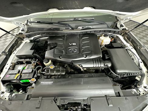 Used 2017 INFINITI QX80 2WD w/ Driver Assistance Package image 36