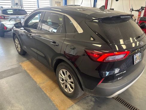 Certified 2024 Ford Escape Active w/ Cold Weather Package FWD image 6
