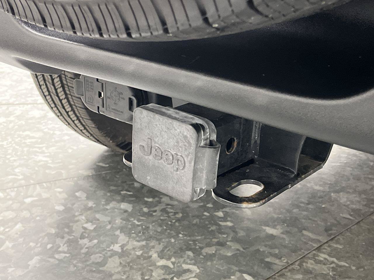 Used 2023 Jeep Wrangler Unlimited Sport AWD/4WD image 27