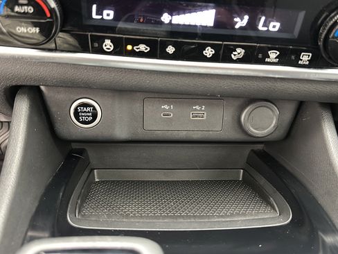 Used 2023 Nissan Rogue SV w/ SV Premium B Package AWD/4WD image 19