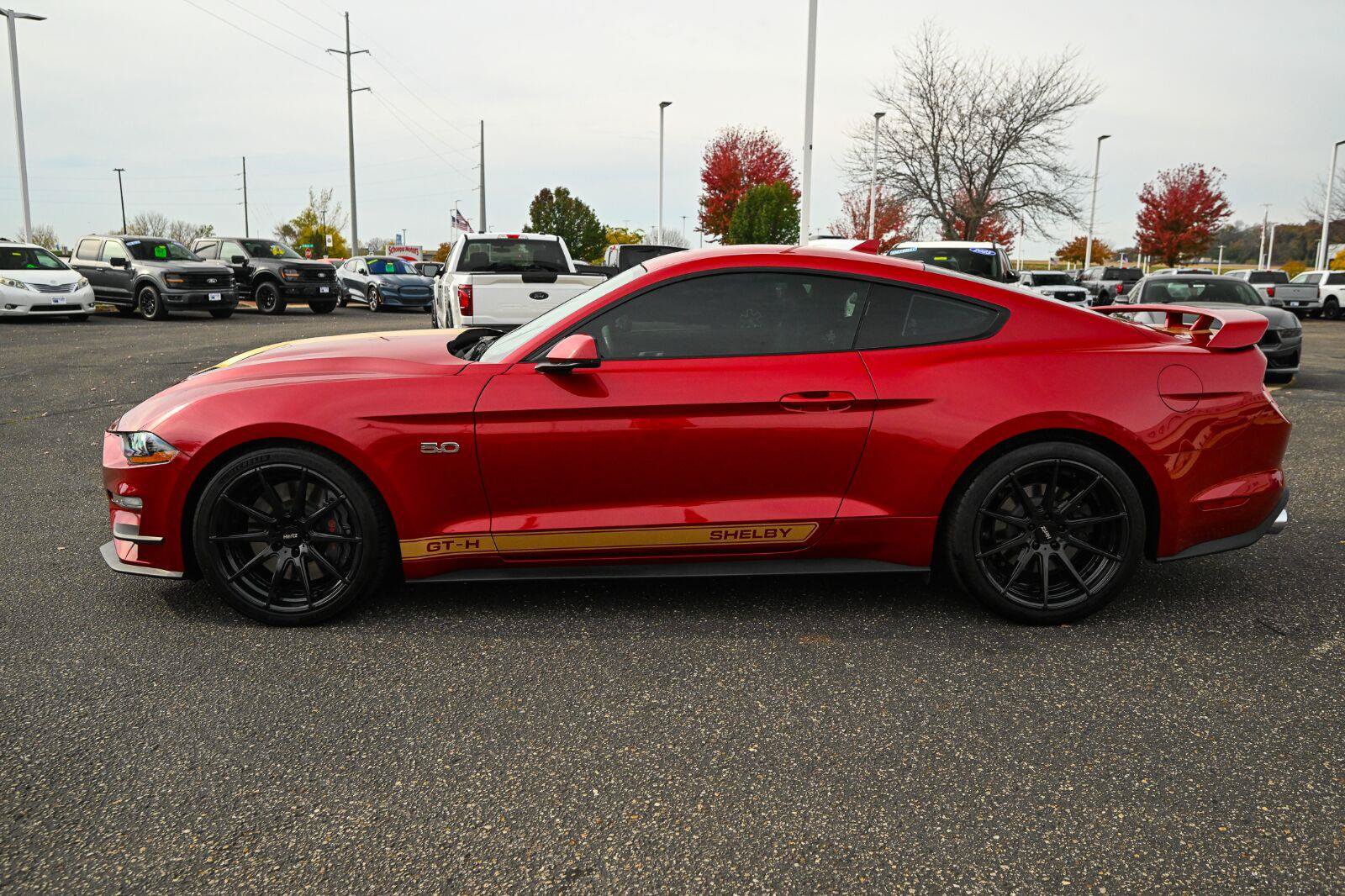 Used 2022 Ford Mustang GT Premium w/ GT Performance Package RWD image 8