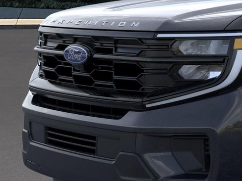 New 2026 Ford Expedition Max Active AWD/4WD image 17