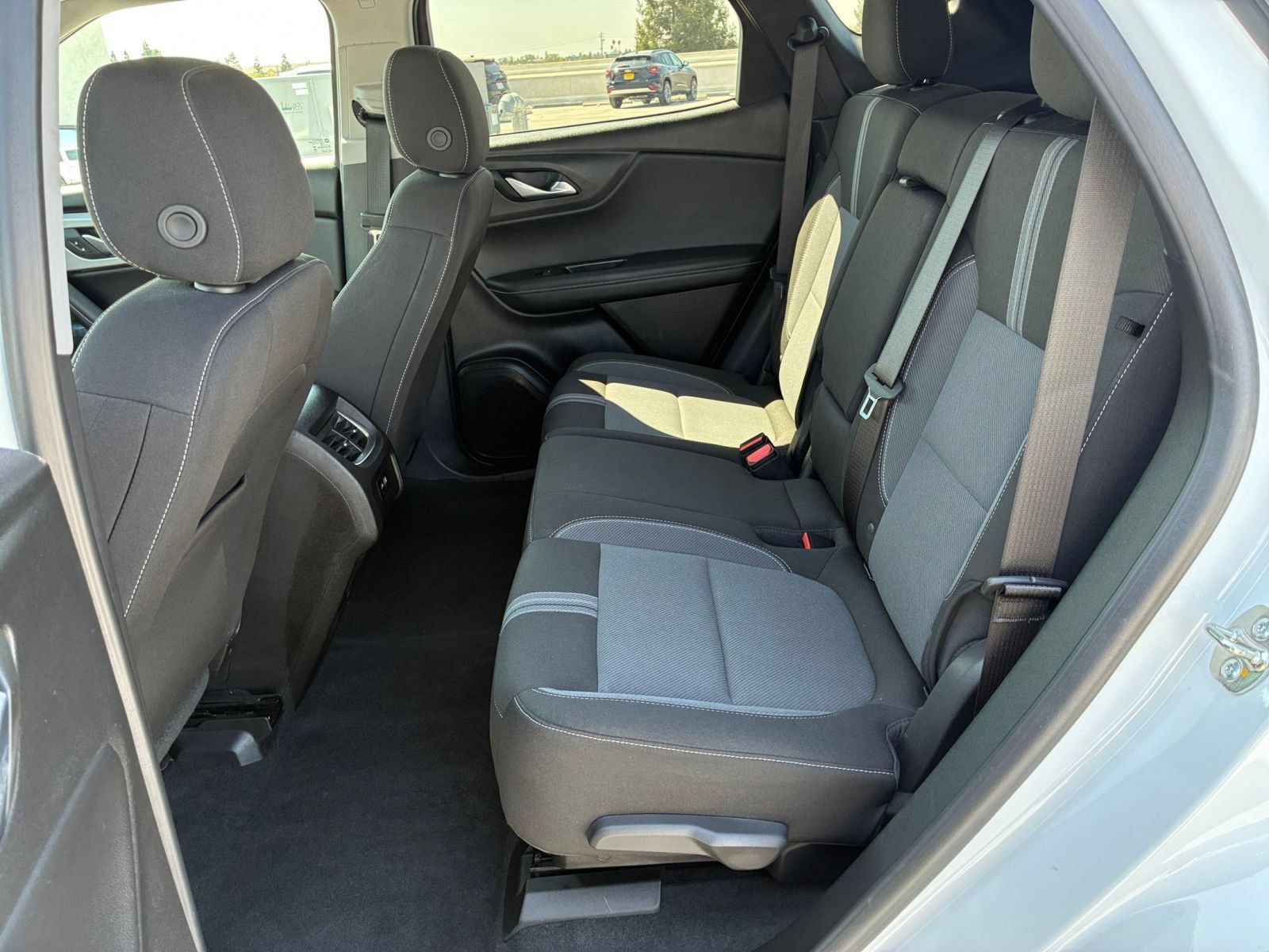 Used 2026 Chevrolet Blazer LT FWD image 25