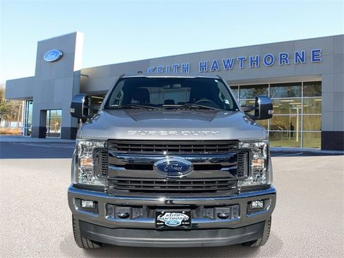 Used 2019 Ford F250 XLT w/ XLT Premium Package image 2
