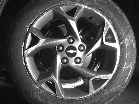 Used 2025 Chevrolet Trax LT FWD image 14