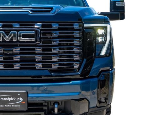 Used 2025 GMC Sierra 2500 Denali Ultimate AWD/4WD image 52