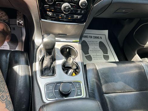 Used 2019 Jeep Grand Cherokee High Altitude image 20