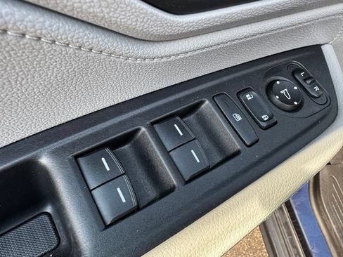 Used 2019 Honda Odyssey EX-L image 18