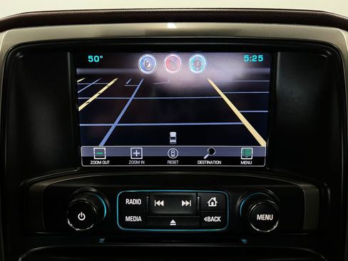 Used 2015 Chevrolet Silverado 2500 High Country image 22