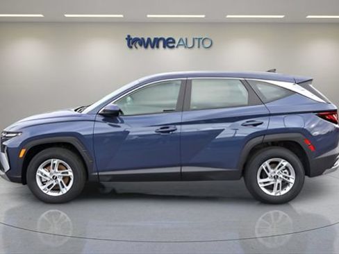 Used 2026 Hyundai Tucson SE AWD/4WD image 3