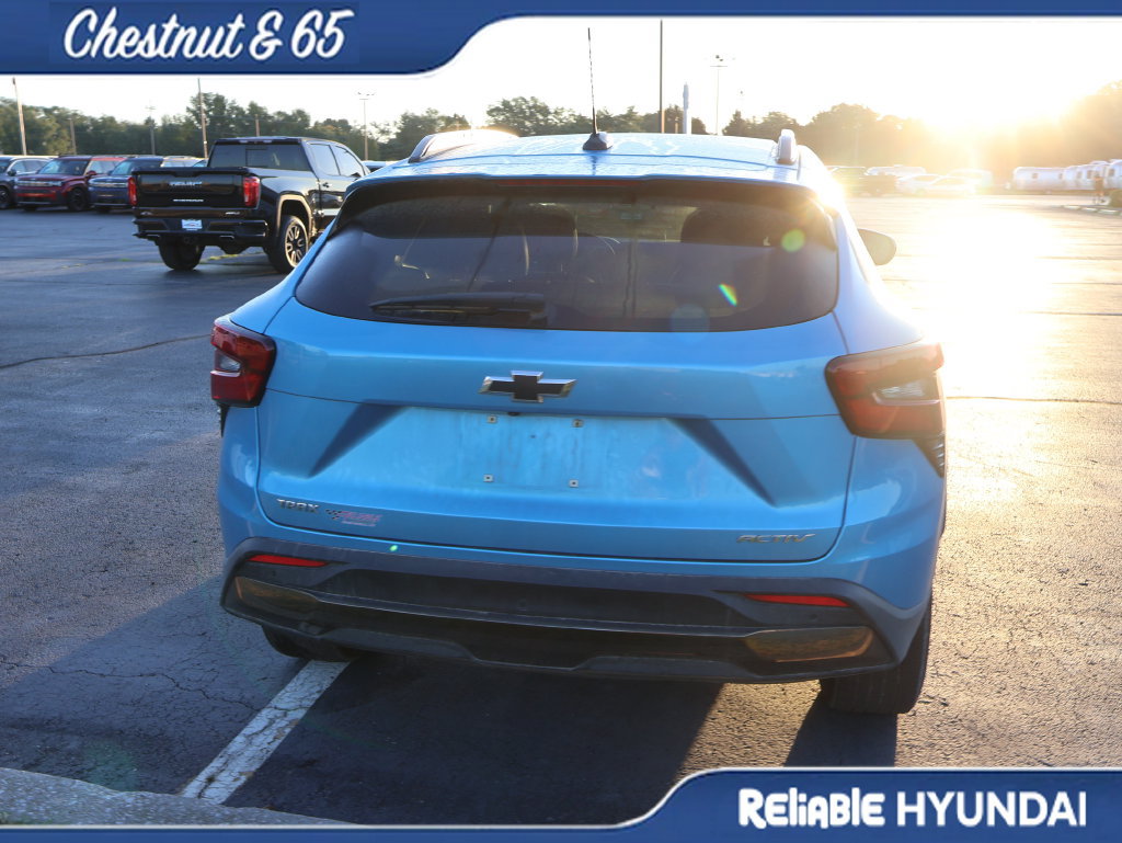 Used 2025 Chevrolet Trax ACTIV w/ Driver Confidence Package FWD image 19