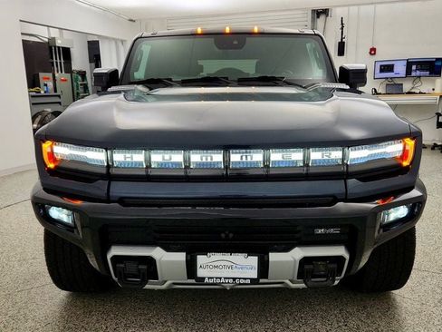 Used 2025 GMC Hummer EV 2X AWD/4WD image 2