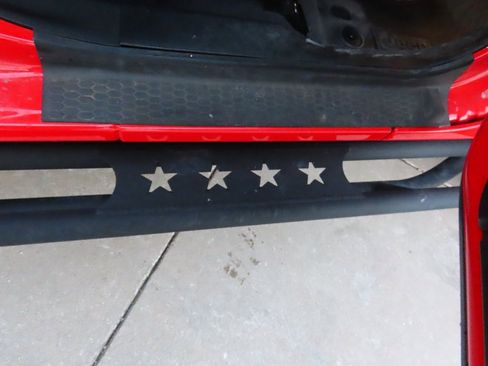 Used 2024 Jeep Wrangler Sport S image 12