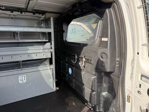 Used 2018 Chevrolet Express 2500 w/ Driver Convenience Package image 22