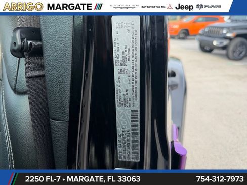 Used 2021 Jeep Wrangler Unlimited Sahara w/ Safety Group AWD/4WD image 23