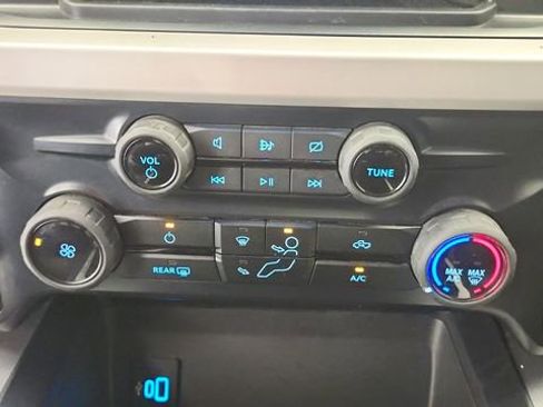 Certified 2023 Ford F350 XLT w/ 360-Degree Camera Package AWD/4WD image 17
