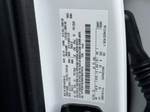 Used 2019 Ford F150 XLT w/ Equipment Group 302A Luxury AWD/4WD image 26