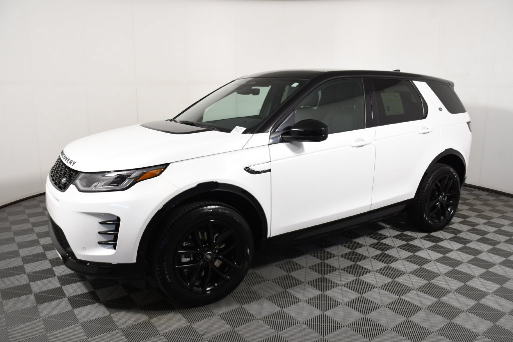 Certified 2025 Land Rover Discovery Sport Dynamic SE AWD/4WD image 2
